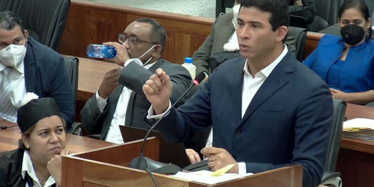 Ratifican prisión preventiva a mayor general Adán Cáceres, acusado de corrupción en el Caso Coral