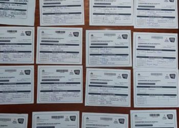 Desmantelan centro de falsificaciones de tarjetas de vacunación COVID 19 en el Cibao Central