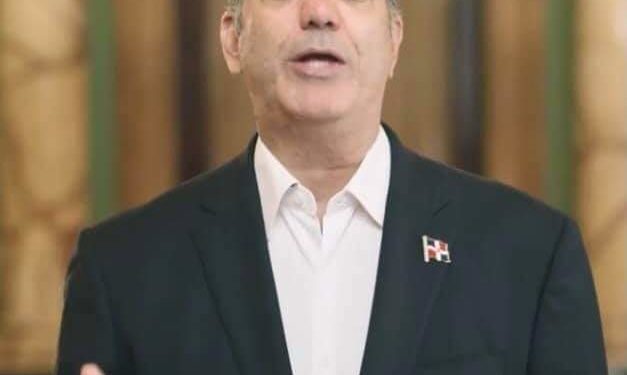 Presidente Abinader revela ahorro de más de 27 mil millones de pesos