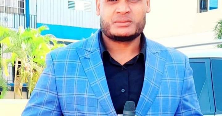 Periodista denuncia es amenazado por cabo de la Policia Nacional en Yamasá