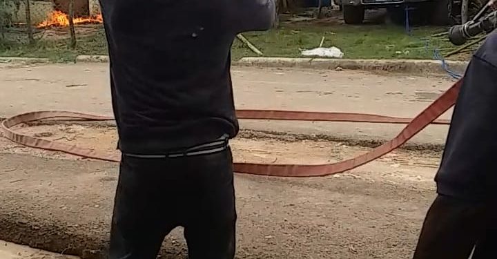 Se quema vivienda en SGB; sospechan hubo manos criminales