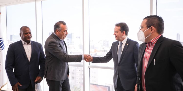 Alcalde Manuel Pantalio, busca convertir a Bayaguana en municipio Industrial