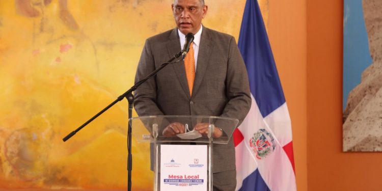 Chú Vásquez “citado” para este lunes al Congreso para responder por los actos violentos del país