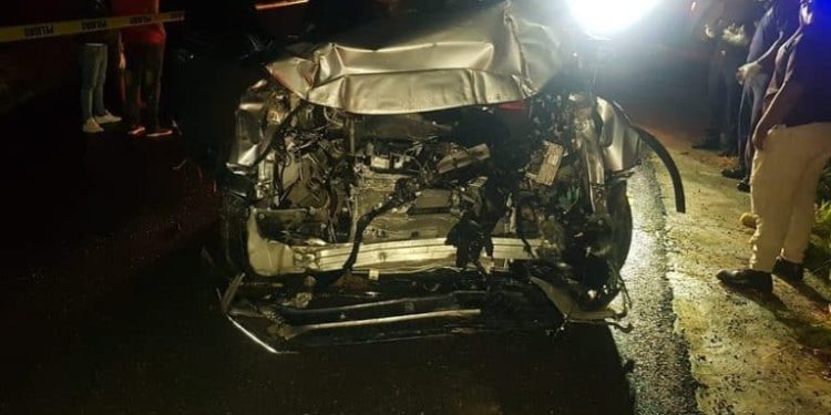 Tres personas mueren tras accidente de tránsito en la Circunvalación Santo Domingo