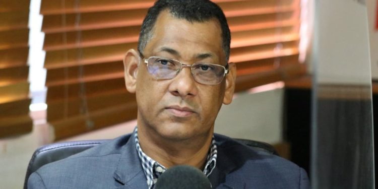 Director de Migración advierte «podriamos perder el pais sin tirar un tiro»