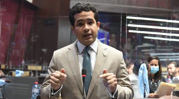 Diputado Omar Fernández se opone a que en RD se legalicen las drogas