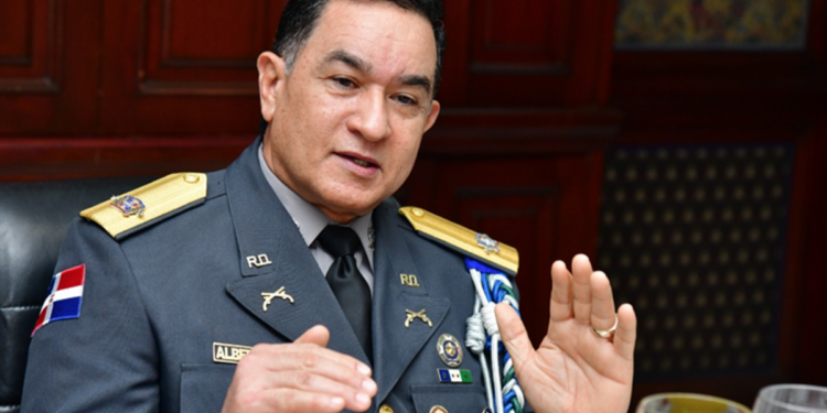 Policía Nacional no reclutará hijos de madres solteras, dice el general Then