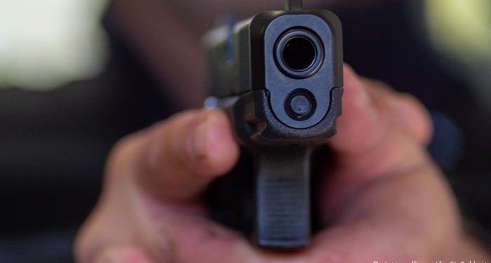 Hombre mata a otro por deuda de 100 pesos en Santiago