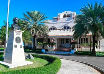 RD pausa “indefinidamente” visas a estudiantes haitianos