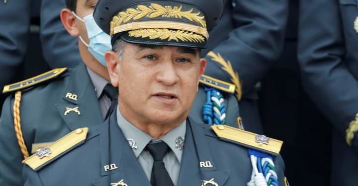 Director P.N anuncia defenderá buenas actuaciones de agentes bajo su mando; contrata equipo abogados civiles