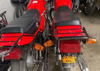 Policía desmantela taller clandestino para ensamblar motocicletas robadas