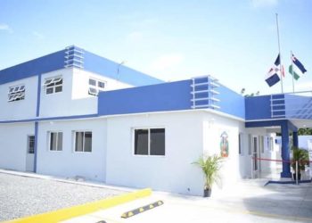 Presidente Abinader entrega nuevo destacamento en Cambita, San Cristóbal