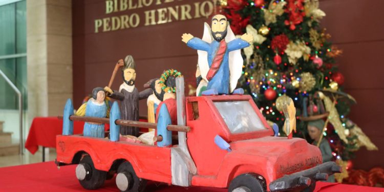 Biblioteca Nacional y CENADARTE inauguran exhibición de belenes artesanales