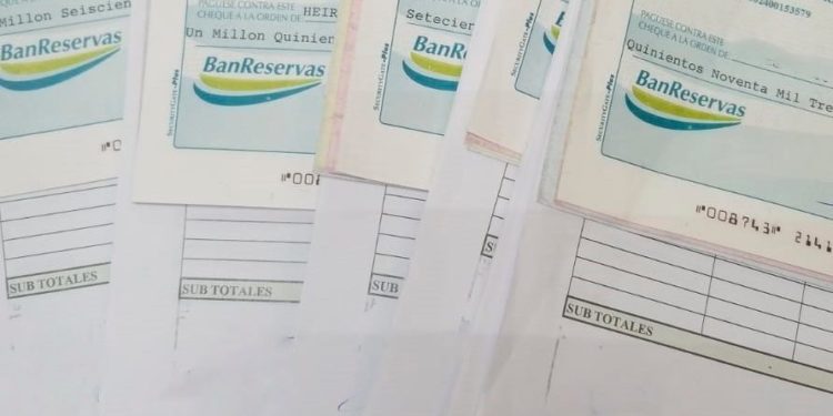 TSE inicia segundo pago de compensación económica a ex empleados de la gestión pasada y de la actual