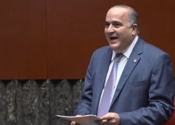 Senador Victoria Yeb dice operaciones con el Estado luego de ser senador fueron “directas” y “menores”