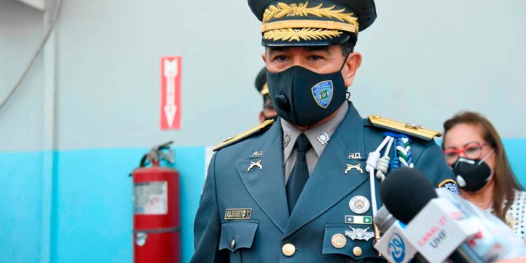 Policía Nacional no reclutará hijos de madres solteras, dice el general Then