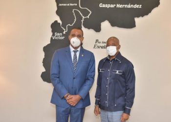 Senador Carlos Gómez recibe visita de Eric Adams, alcalde electo de Nueva York