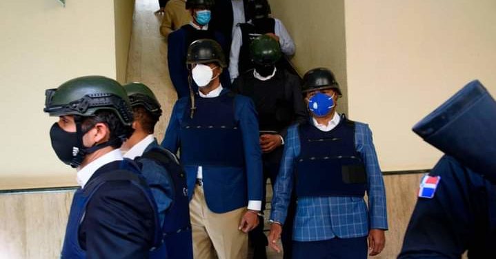 Imponen prisión preventiva a Torres Robiou y varios generales del caso Coral 5G