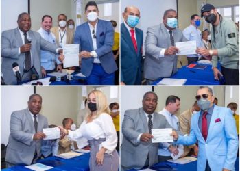 Artistas deben devolver los montos dados por el Gabinete de Política Social