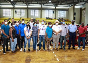 Therry Aquino inmerso en los Juegos Navideños