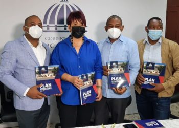 En Monte Plata Educación presenta Plan Estratégico 2021-2024