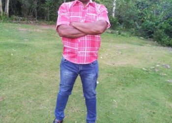 Hombre mata a su pareja y a dos personas más en Yamasá; huye y la Policía activa su búsqueda