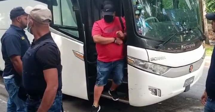 Apresa nacional chileno que trató de sacar una del país