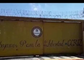 Dos heridos por pleito en cárcel de Moca