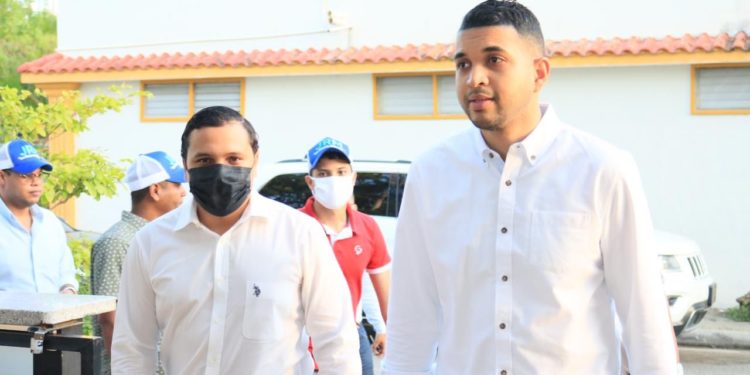 Juventud Revolucionaria Moderna creará equipo educativo para formar jóvenes