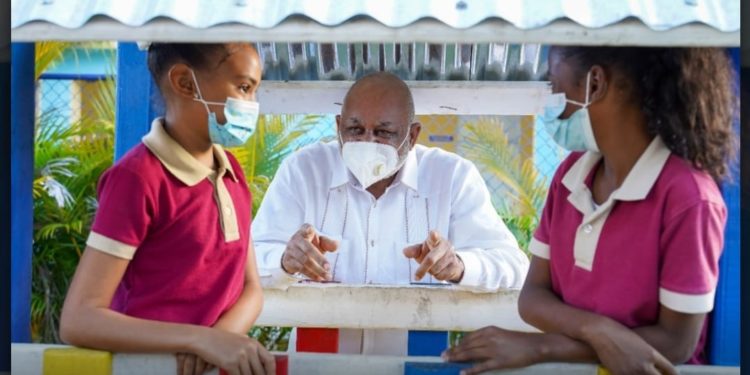 Ministro de Educación afirma transformar la educación es un propósito de nación