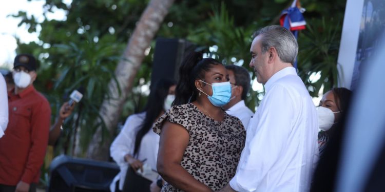 Presidente Abinader viajará a La Vega y Santiago este sábado