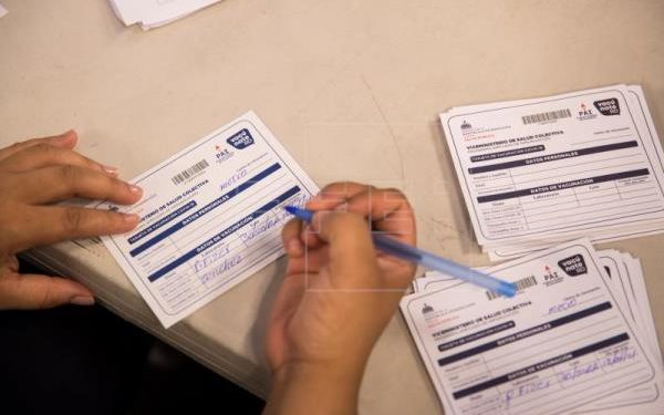 Salud Pública extiende hasta el 21 de febrero presentación tarjeta de vacunación con tercera dosis