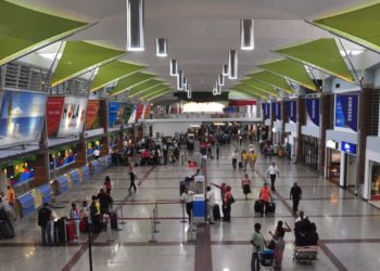 Departamento de Estado de EEUU recomienda a sus ciudadanos no viajar a RD debido al COVID-19