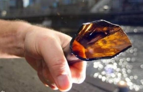 Adolescente muere a causa de herida en el cuello con un casco de botella