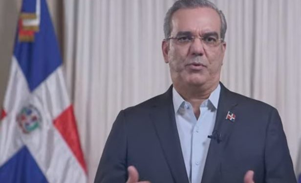 Presidente Abinader: «Ciudadanos conocerán resultados de auditoría a Punta Catalina»