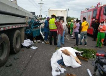 Tres muertos y dos heridos en accidente de tránsito en carretera La Romana-San Pedro de Macorís