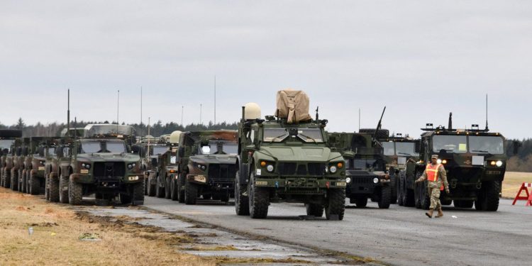 La OTAN considera el despliegue nuevas tropas no solo en Rumanía, sino en otros países del mar Negro