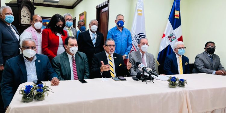 Anuncian apertura del Sistema Nacional de Becas para favorecer a estudiantes