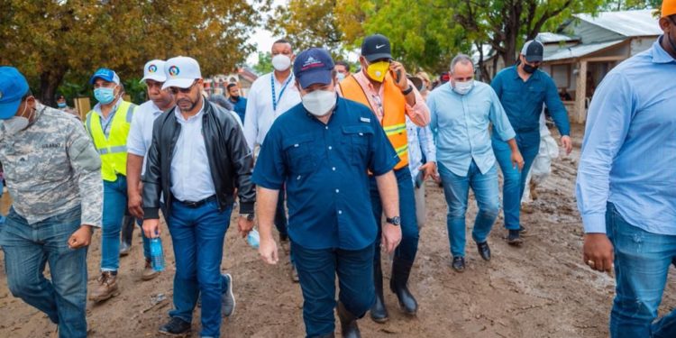 Gobierno dominicano ejecuta acciones en apoyo a familias afectadas por lluvias en Montecristi