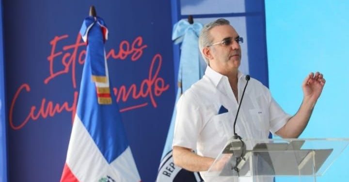 Presidente Abinader: «Si yo tuviera un Petrocaribe los combustibles estarían más baratos»