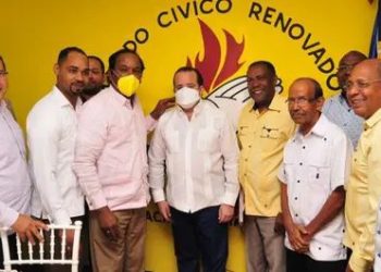 Zorrilla Ozuna se reúne con el presidente del PRM José Paliza; contemplan trabajos de acercamientos fuerzas del peñagomismo