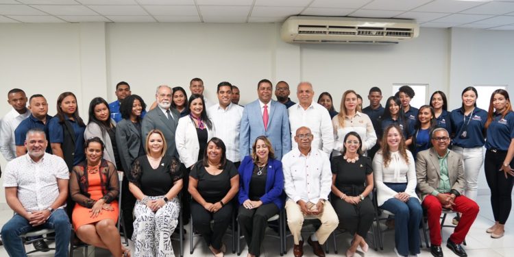 Presentan técnicos apoyarán gobiernos locales