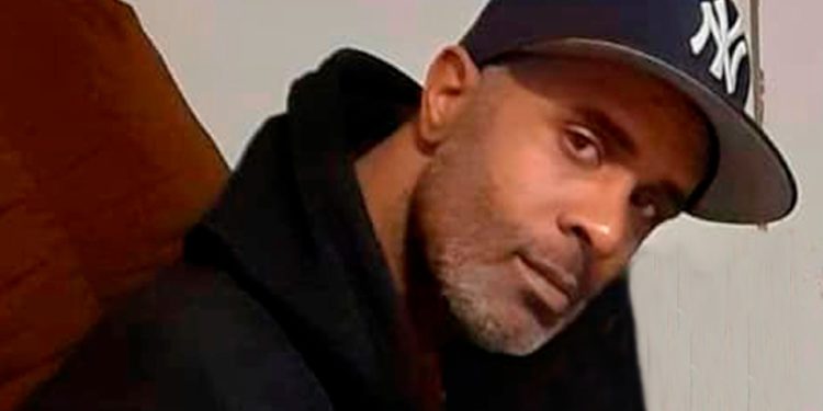 Asesinan de cinco balazos en la espalda un dominicano esquizofrénico en una intersección en El Bronx