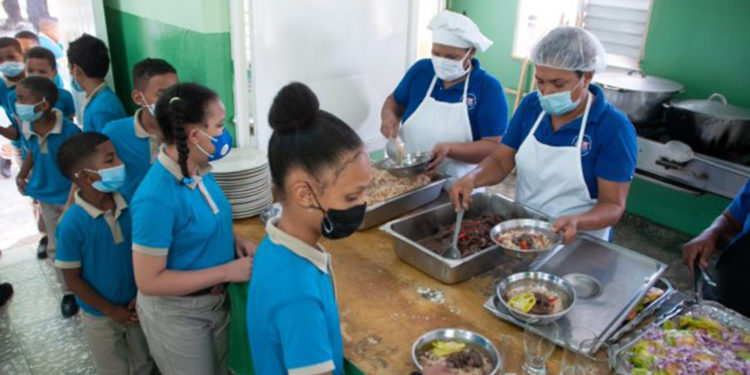 Desde hoy estudiantes no recibirán el almuerzo escolar