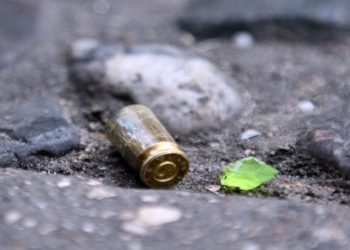 Un muerto y un herido durante balacera en SDE