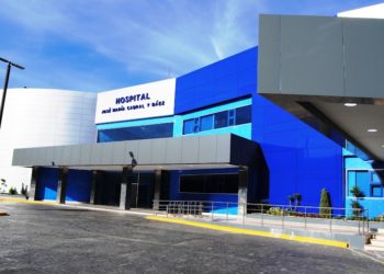 Autoridades sanitarias designan unidad diálisis doctor Rodolfo Ortiz en el hospital Cabral y Báez