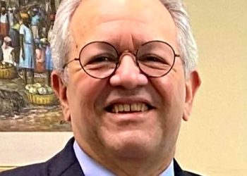 Dr. Humberto Salazar recomienda volver a promover vacunación y establecer operativos casa por casa