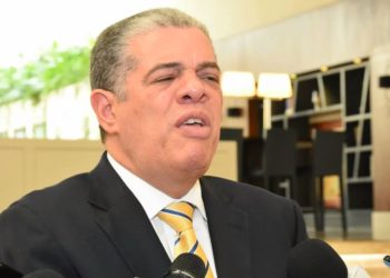 Carlos Amarante Baret denuncia como “Negociazo” las importaciones que impulsa el Gobierno