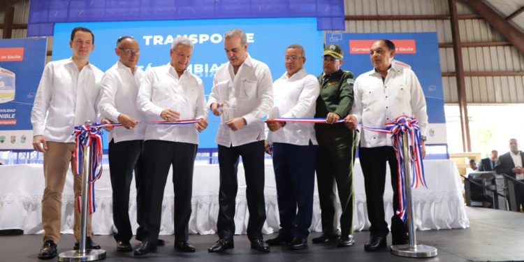 Presidente Abinader inaugura Corredor Charles de Gaulle