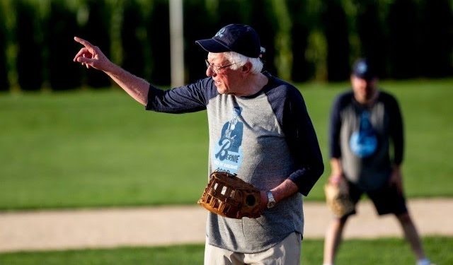 Bernie Sanders pide a comisionado de MLB negociar de buena fe con peloteros